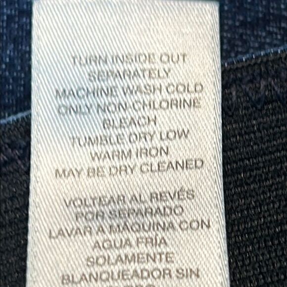 Chico's Fab Slimming Size 10 Ankle & Cropped EUC - Picture 10 of 11